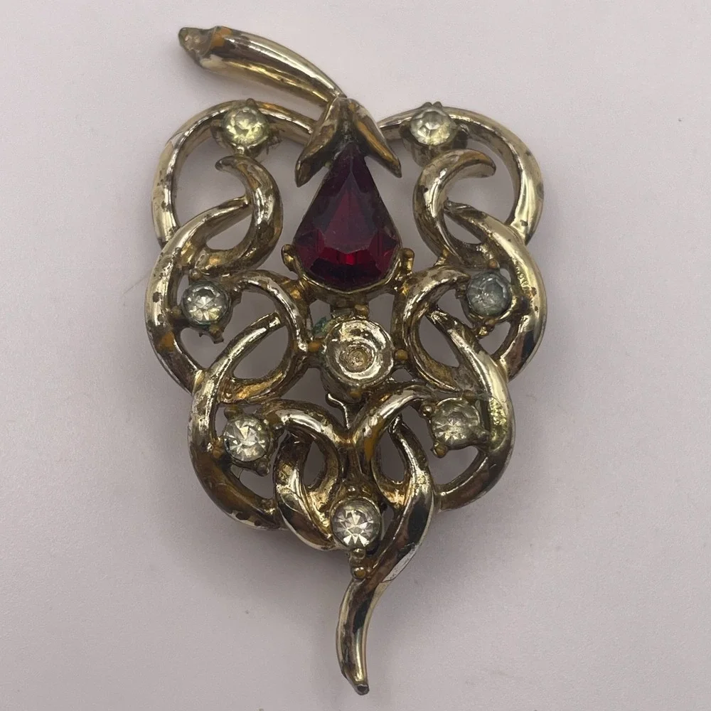 Vintage Gold Tone Red Pear Rhinestone Openwork Shield Filigree Statement Brooch